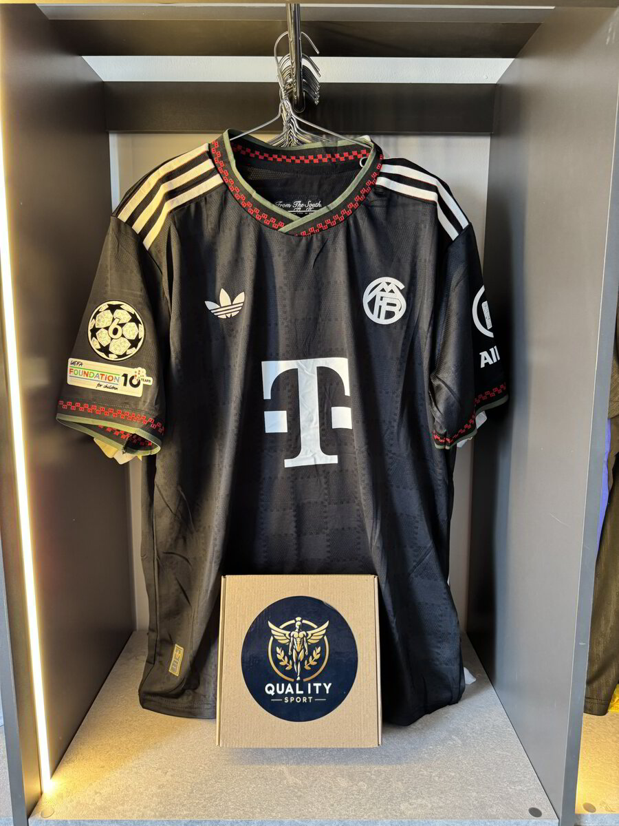 BAYERN TERCERA EQUIPACION 25/26