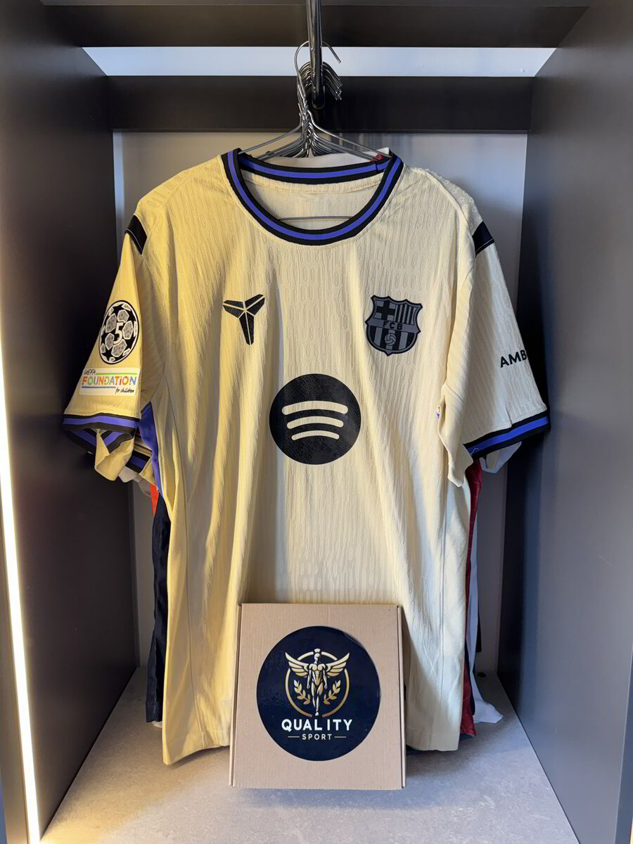 BARCELONA VISITANTE 25/26