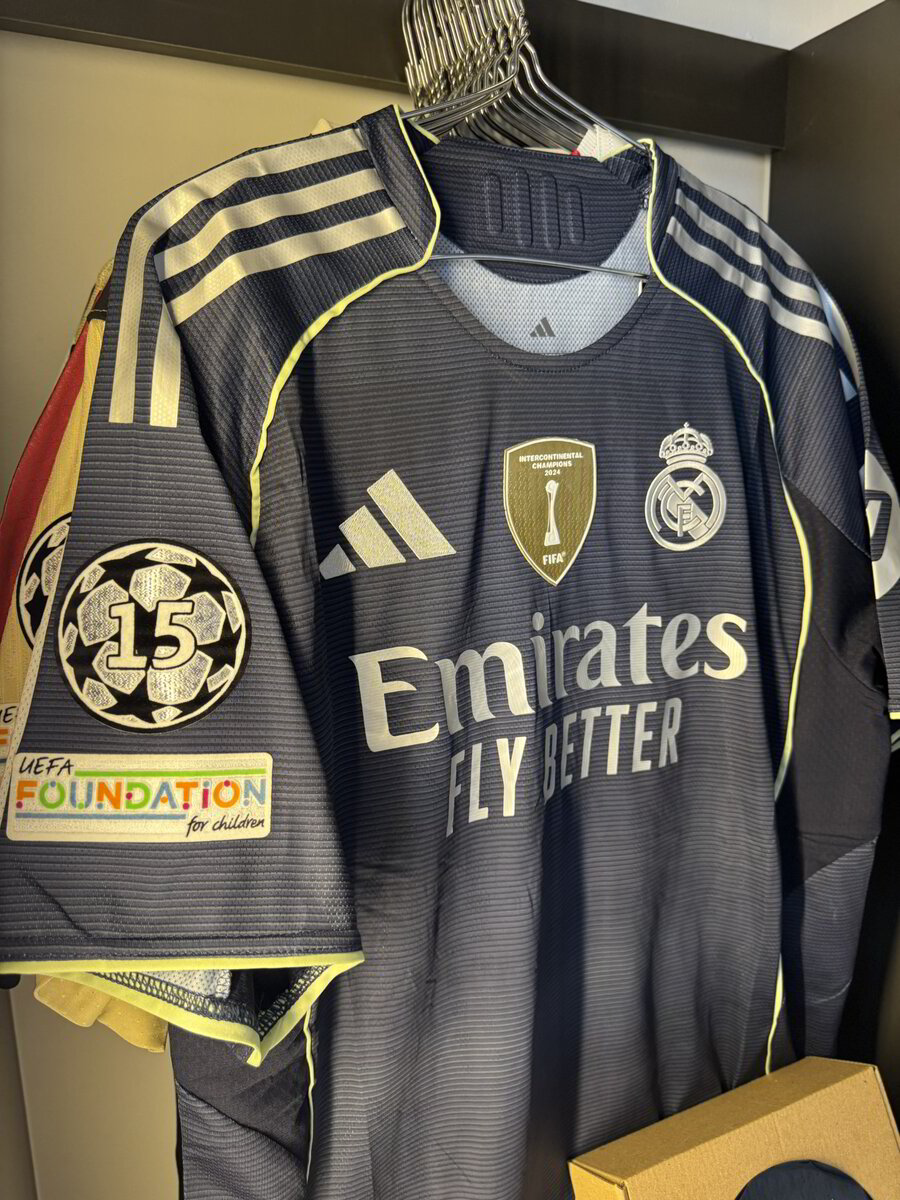 REAL MADRID VISITANTE 25/26