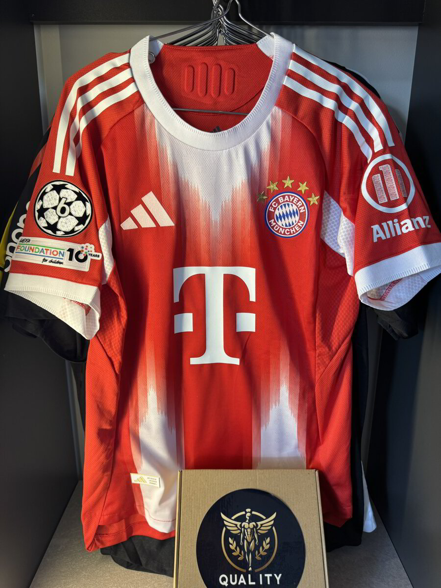 BAYERN LOCAL 25/26
