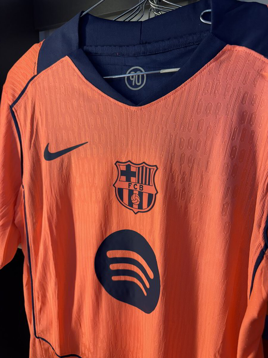 BARCELONA 3ª EQUIPACION