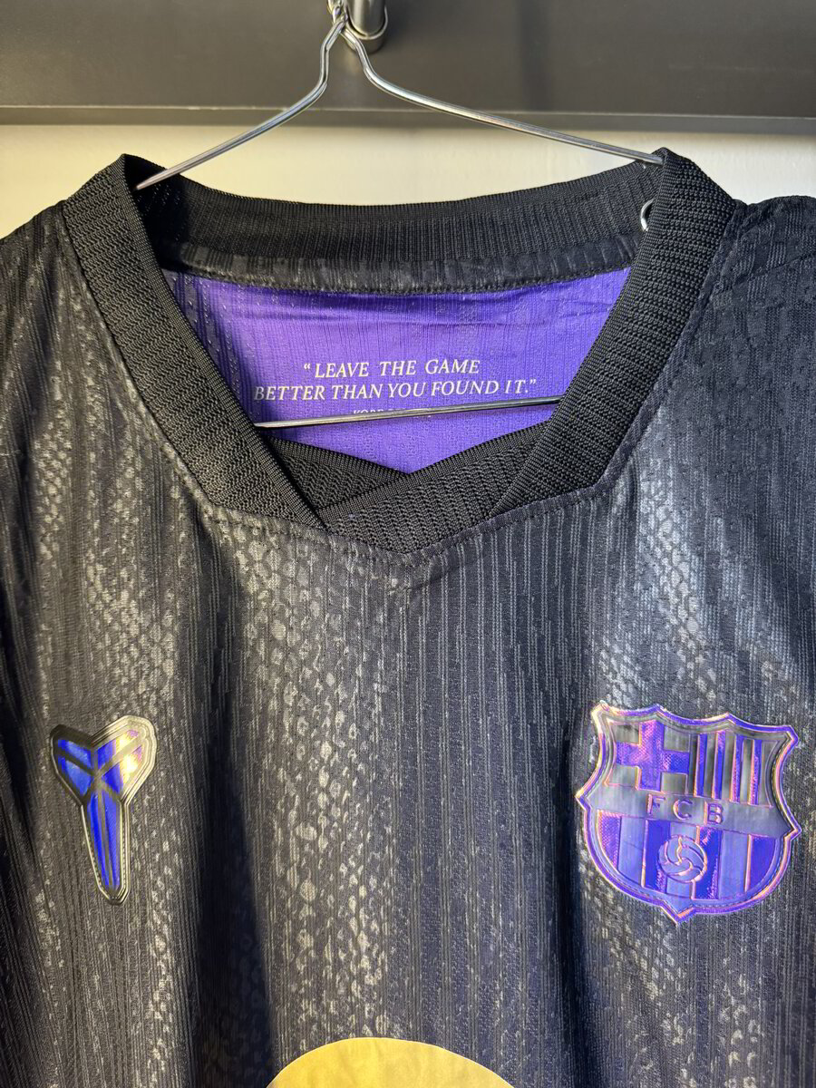 BARCELONA VISITANTE 26/27