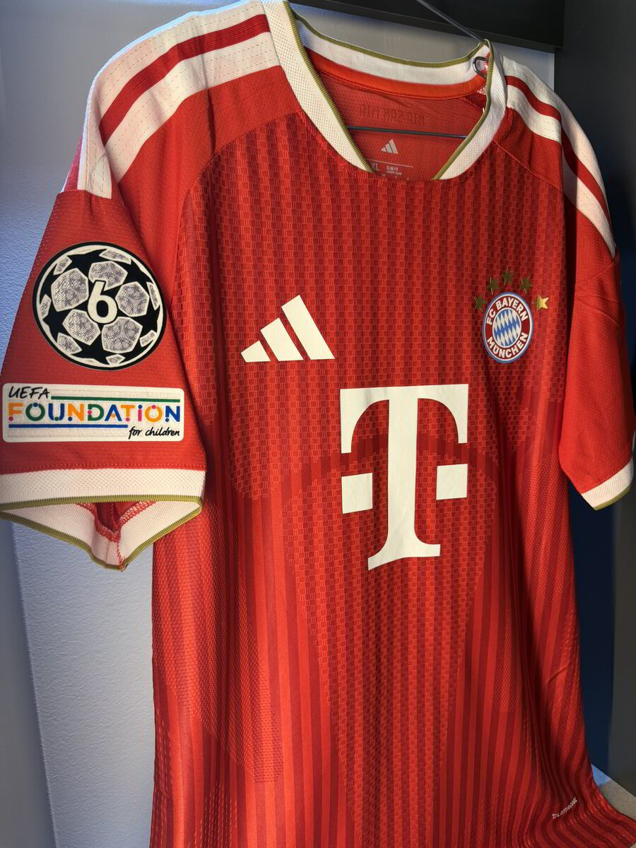 BAYERN LOCAL 26/27