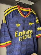 ARSENAL VISITANTE 26/27